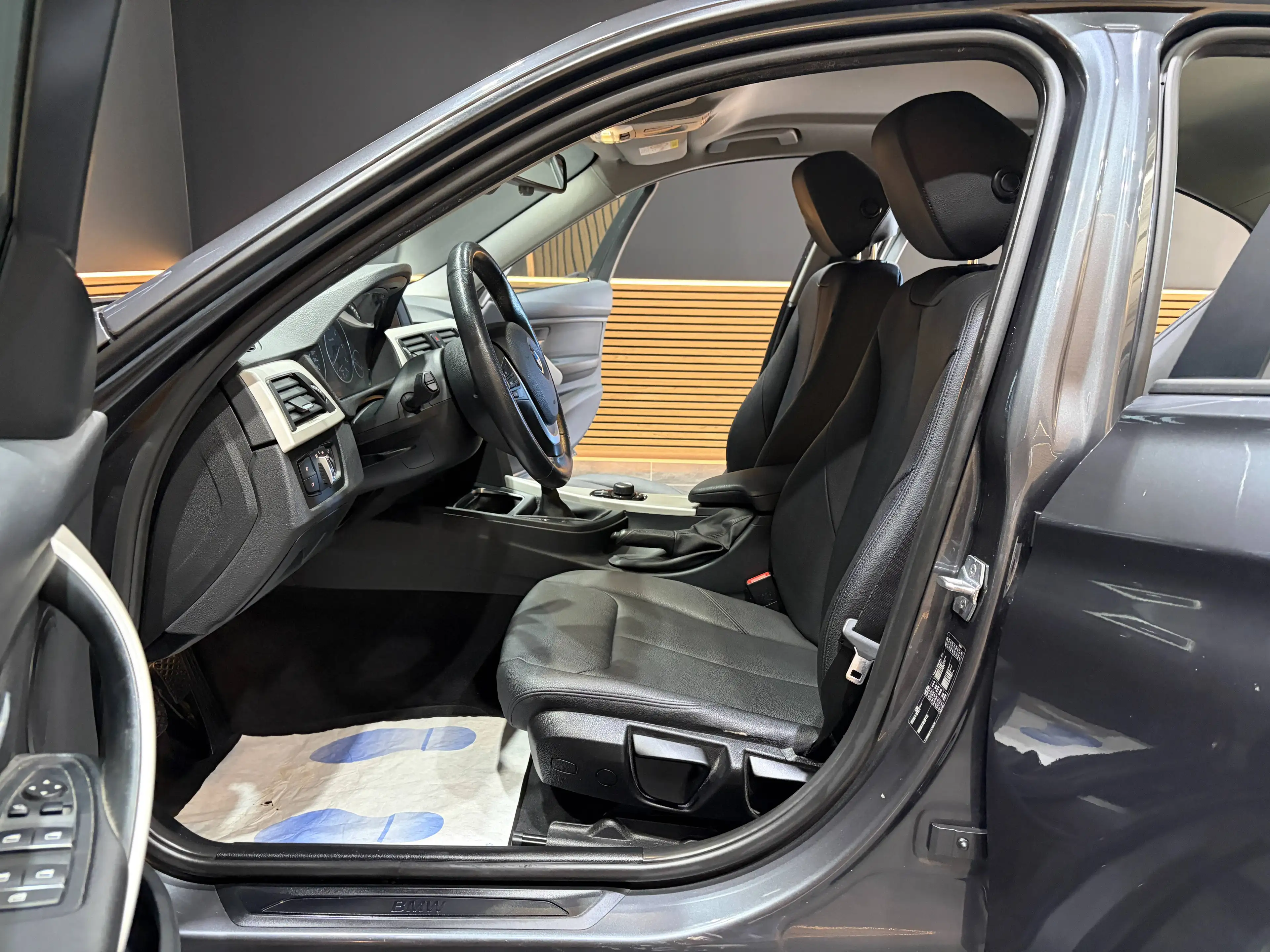 BMW 316 d *BLUETOOTH*CRUISE CONTROL*LED*1ER PROPRIO*GARANTIE* — photo 7