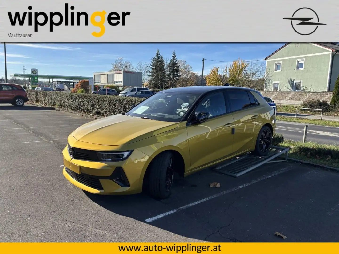 Opel Astra GS, 1.2 5t Gelb - 1