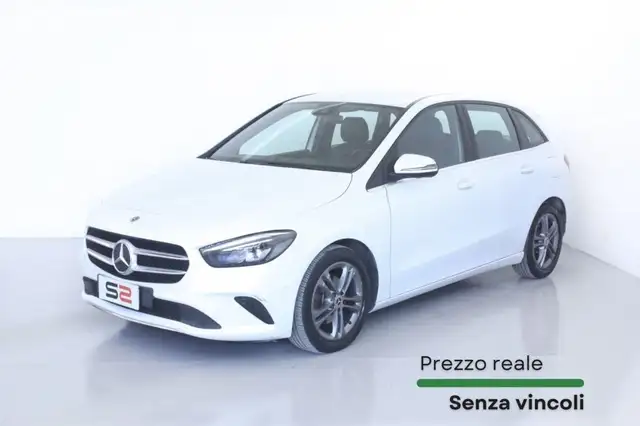 Mercedes-Benz B 180 B 180 d Automatic Business Extra/VIRTUAL COCKPIT