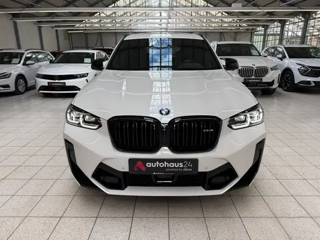 BMW X3 M view 2