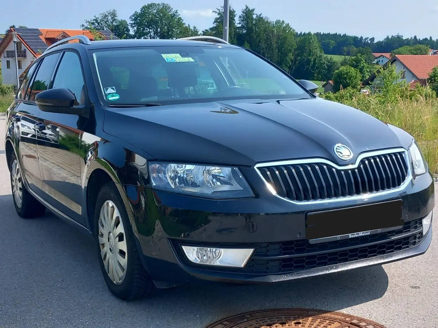 Skoda Octavia Combi Diesel 2.0 150 PS Automatikgetriebe Czarny - 1