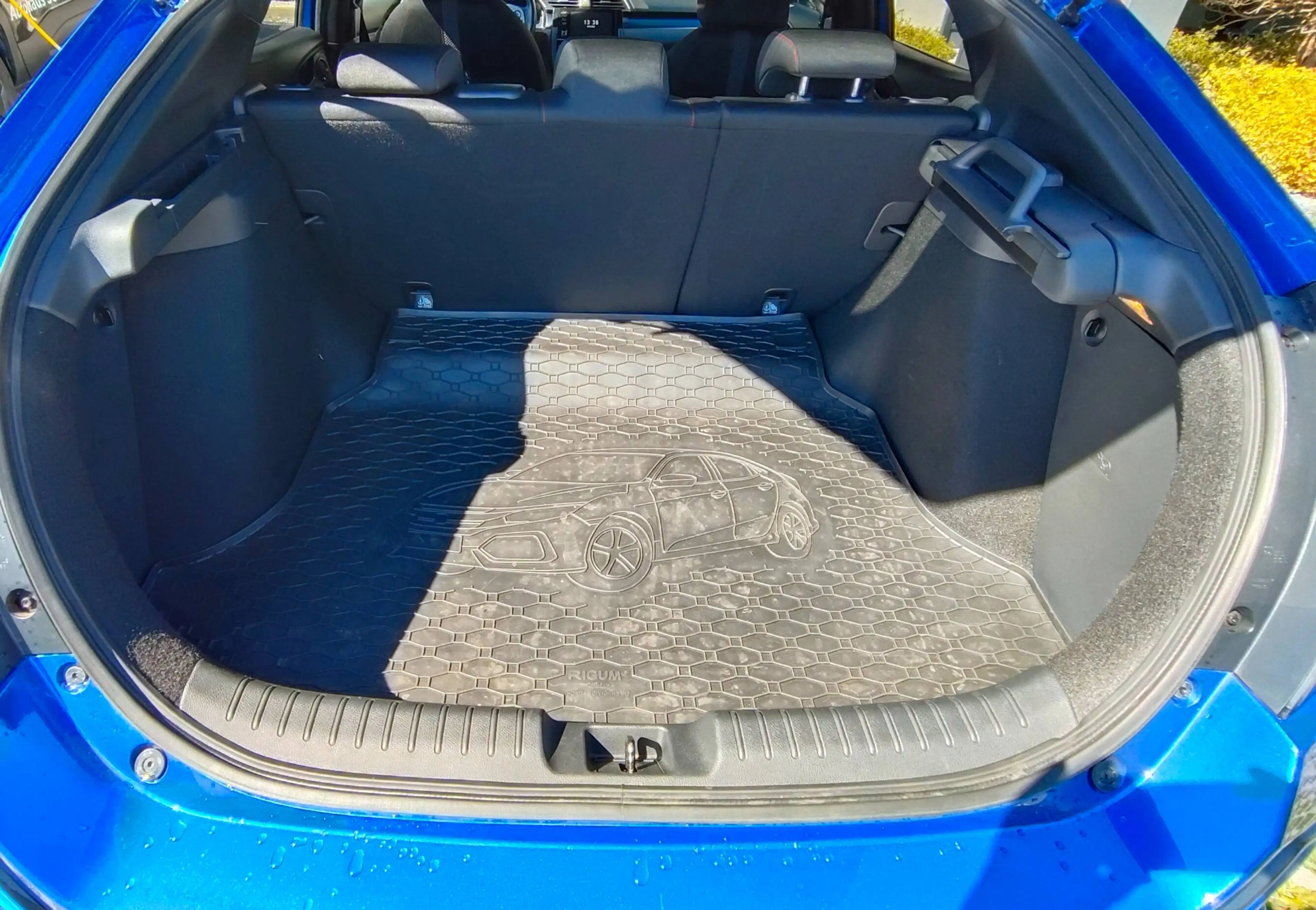 Honda Civic 1,0 VTEC Turbo Comfort Sport Line — photo 10