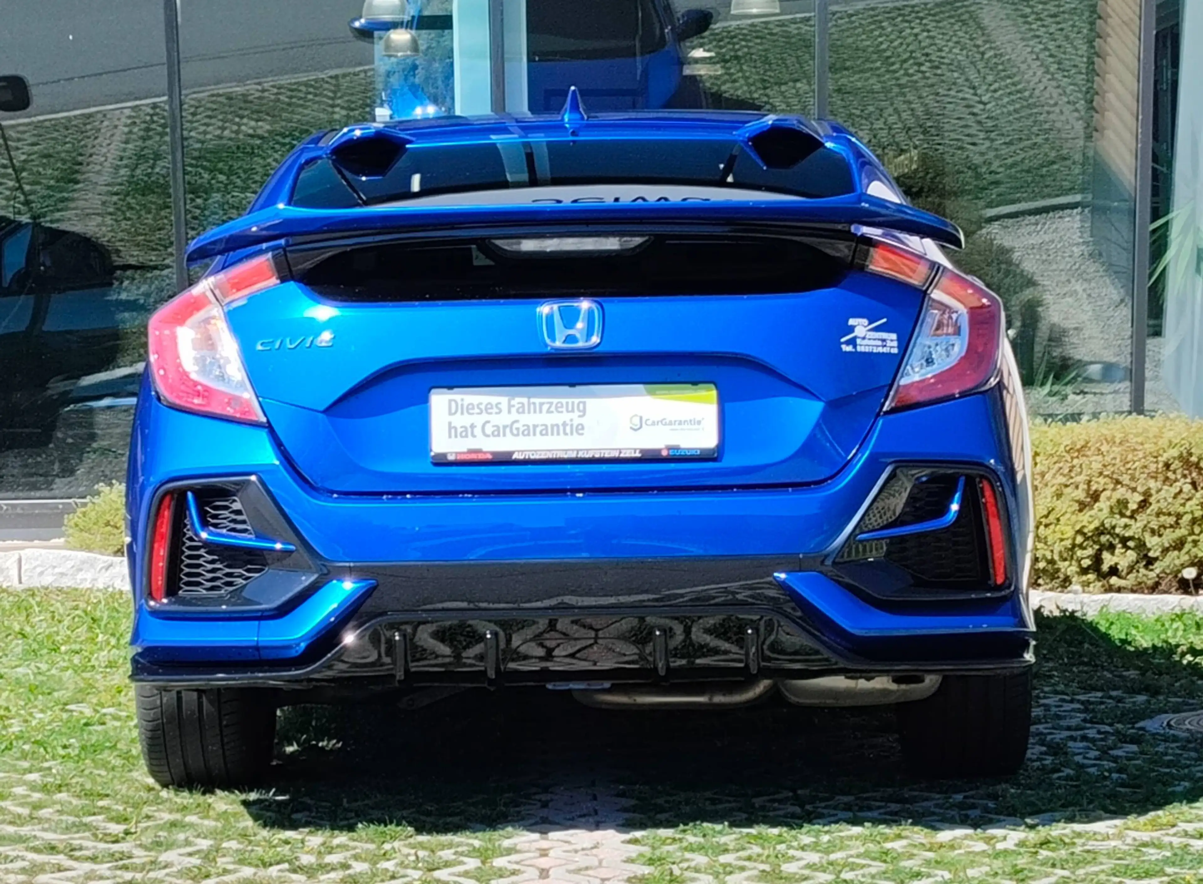 Honda Civic 1,0 VTEC Turbo Comfort Sport Line — photo 3