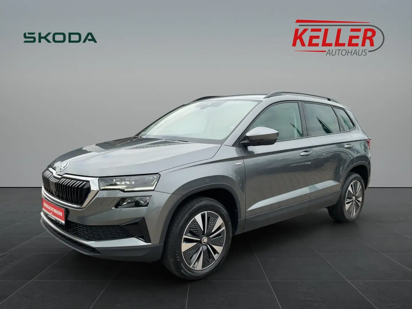 Skoda Karoq Tour 110 kW TSI ACT DSG erste Hand , nur 26.357 km Grey - 1