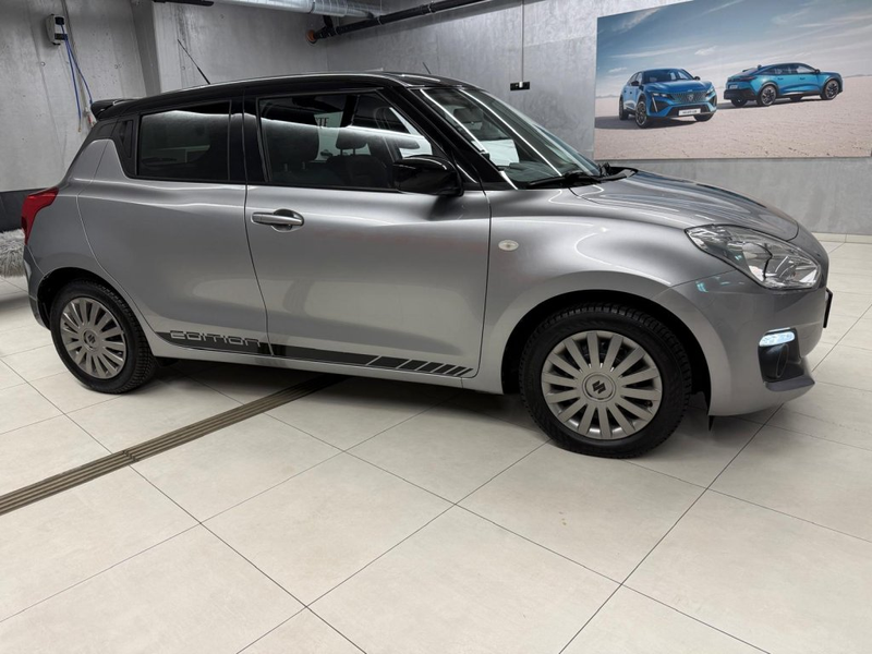 Suzuki Swift 1,2 DualJet Shine — photo 2