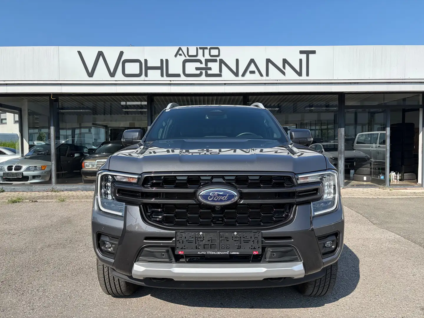 Ford Ranger Wildtrak e-4WD Doppelkabine Grau - 1