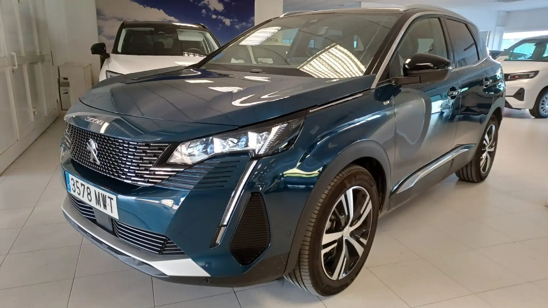 Peugeot 3008 Hybrid 225 e-EAT8 GT - 1