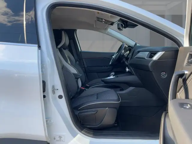Renault Captur view 8