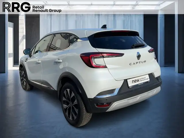 Renault Captur view 4