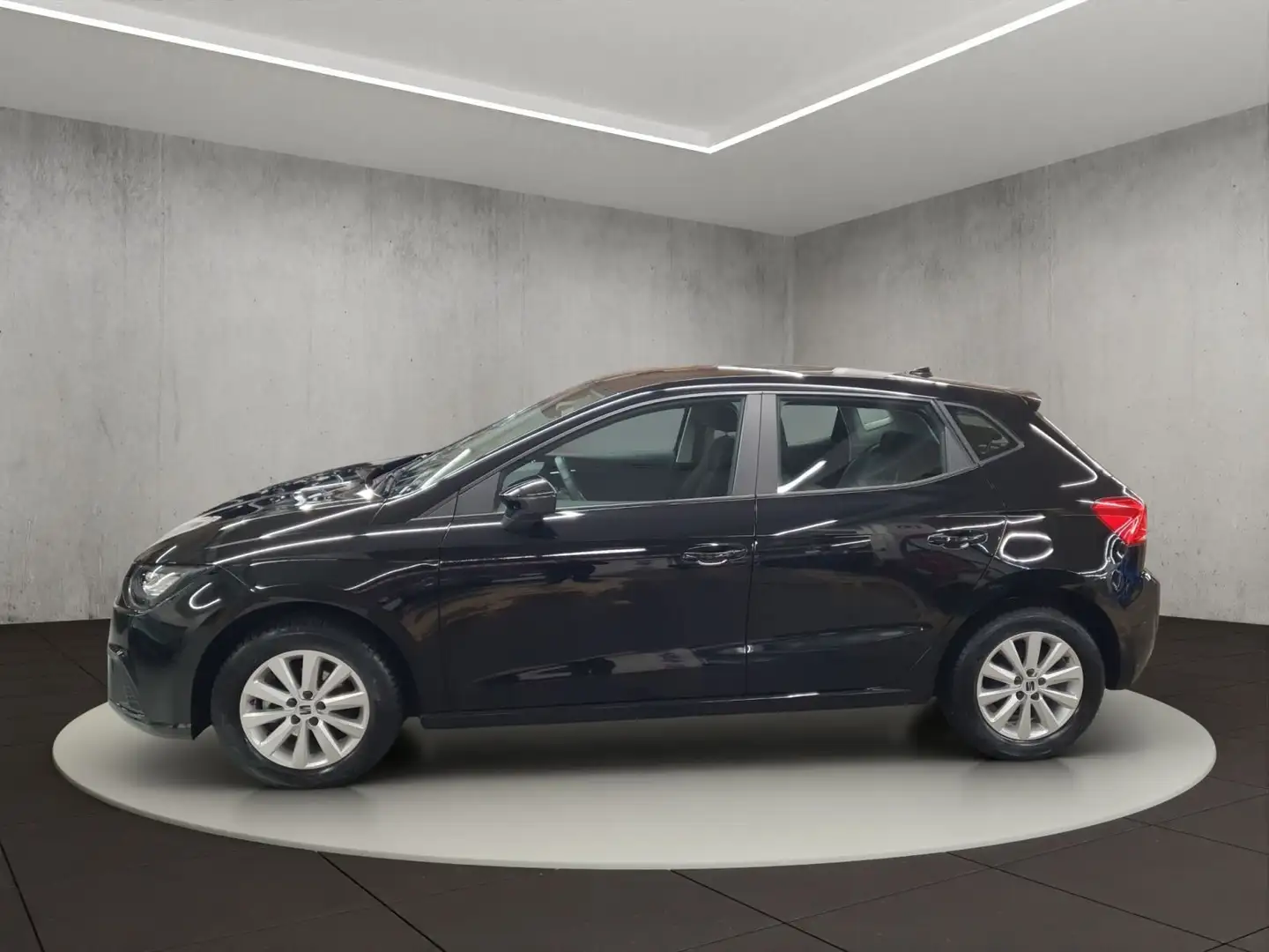 SEAT Ibiza Style Schwarz - 2