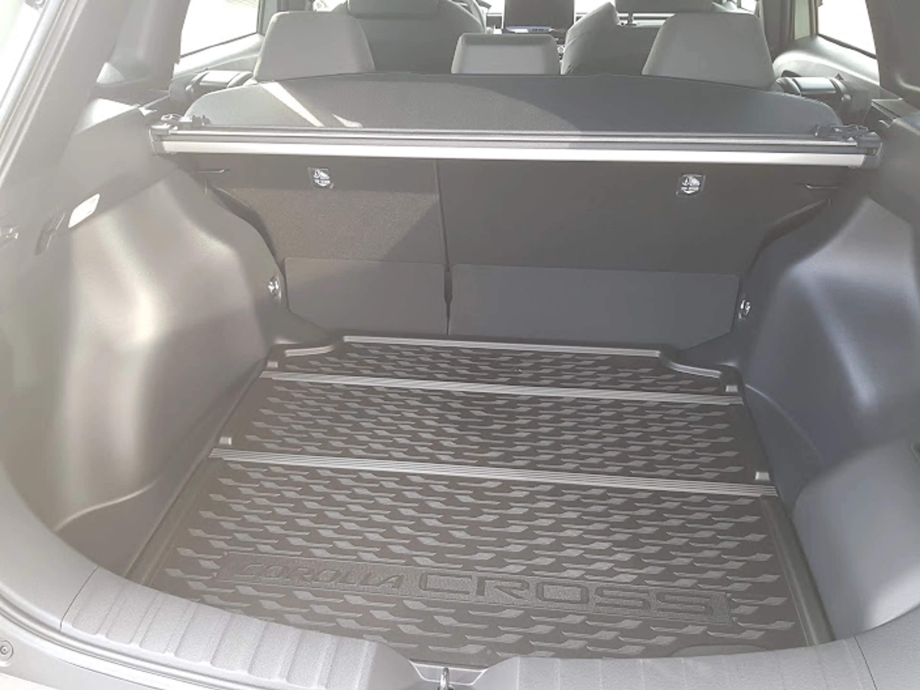 Toyota Corolla Cross 2,0 Hybrid 4x2 - Teamplayer - — photo 7