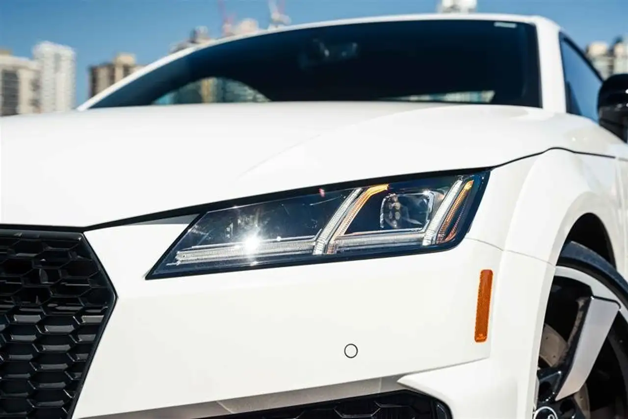 Audi TT RS photo Audi TT RS