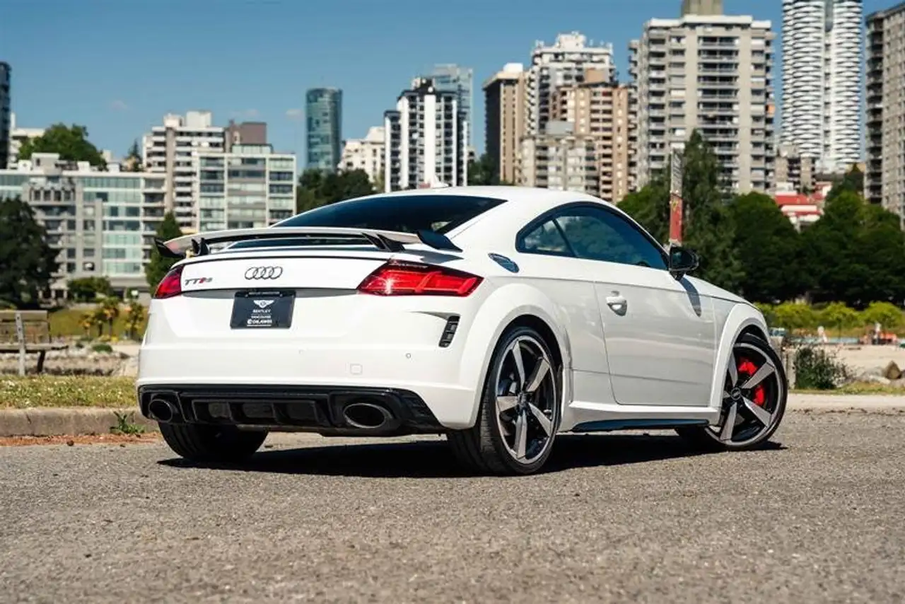 Audi TT RS photo Audi TT RS