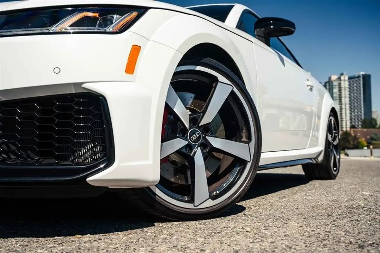 Audi TT RS photo Audi TT RS
