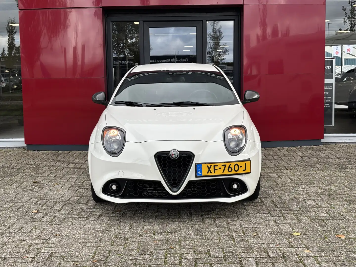 Alfa Romeo MiTo TwinAir 105PK | 17" velgen | Carbon aankleding | p Blanco - 2