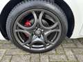 Alfa Romeo MiTo TwinAir 105PK | 17" velgen | Carbon aankleding | p Blanco - thumbnail 20