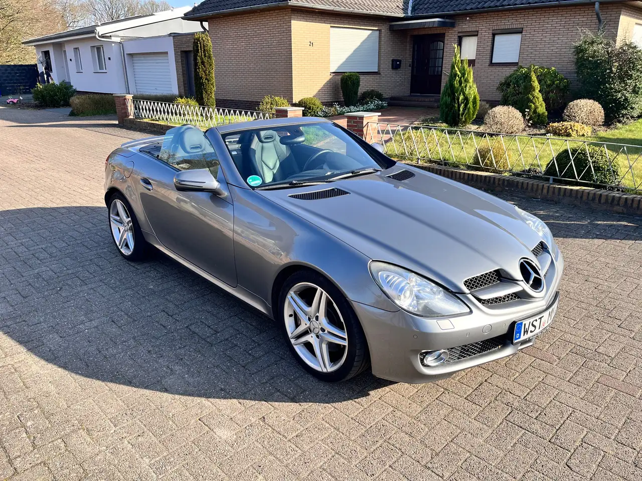 Mercedes-Benz SLK 280