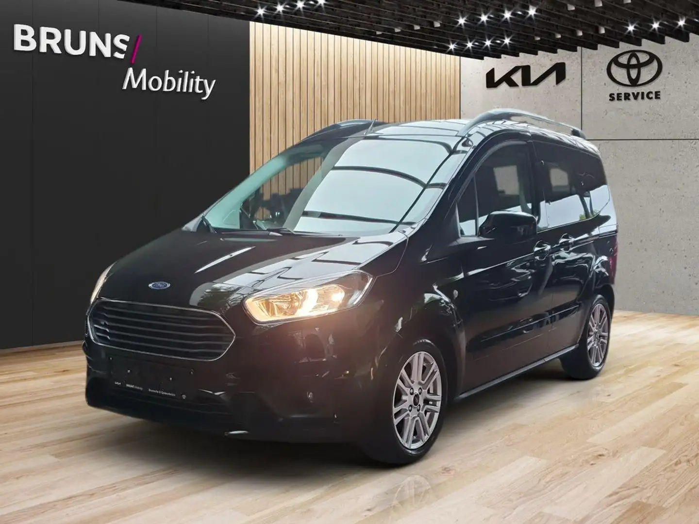 Ford Tourneo Courier 1.5TDCI Titanium Noir - 2