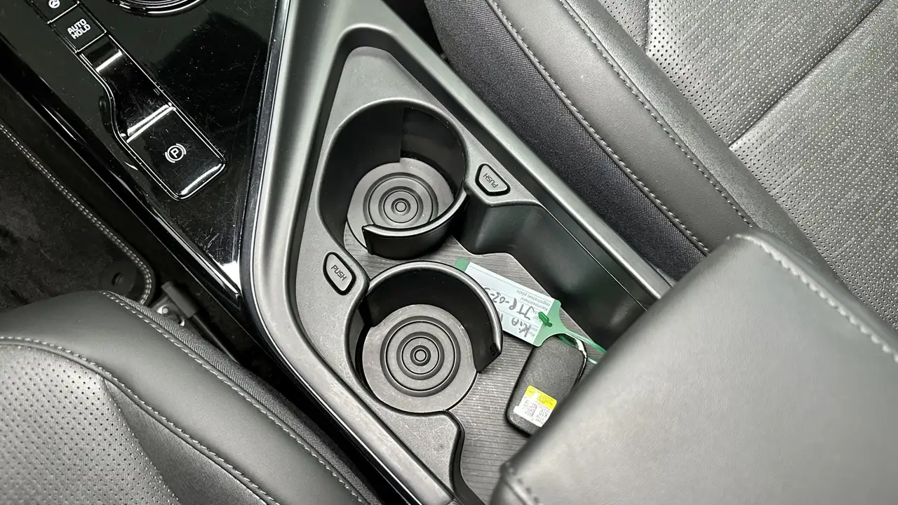 Kia Niro 1.6 GDi Hybrid ExecutiveLine / Stoel& stuurverwr. 26