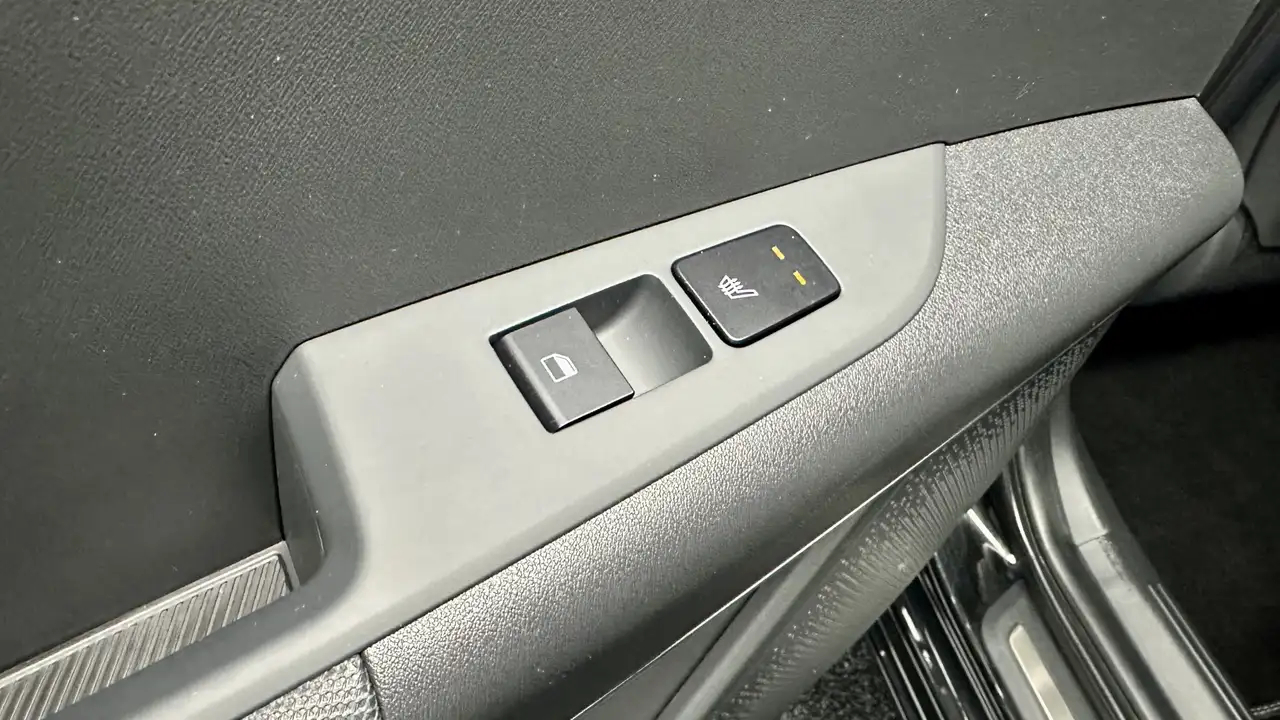 Kia Niro 1.6 GDi Hybrid ExecutiveLine / Stoel& stuurverwr. 33