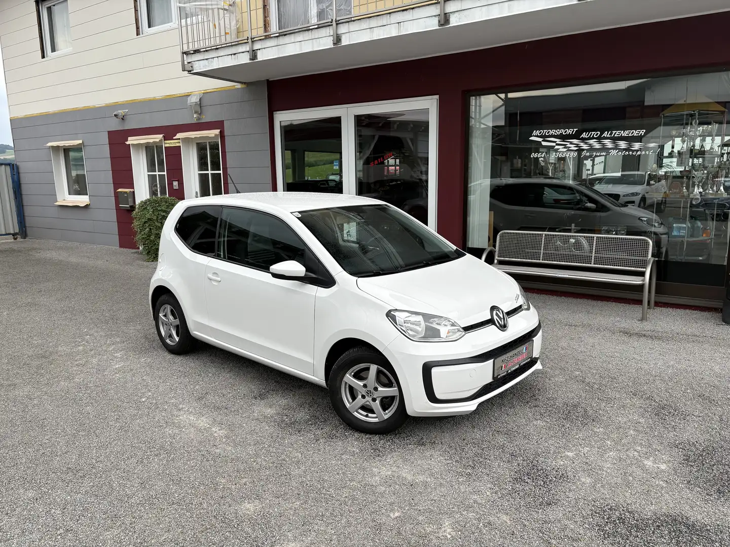 Volkswagen up! 1,0 Comfortline "1.BESITZ*LÜCKENLOSE HISTORIE" Weiß - 1
