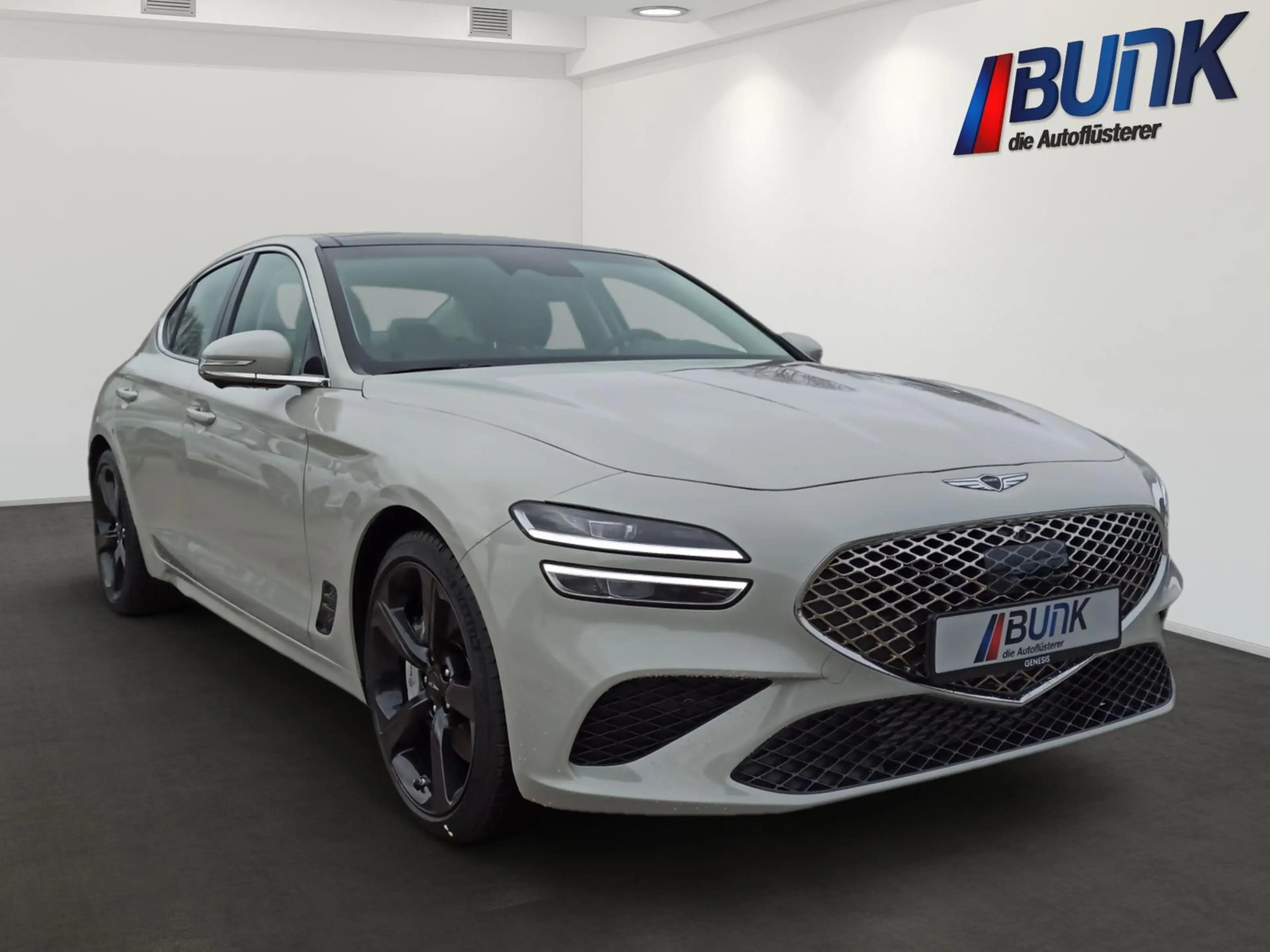 Genesis G70 G70 Premium 2.0L / Fahrassistenz-System / LED — photo 2