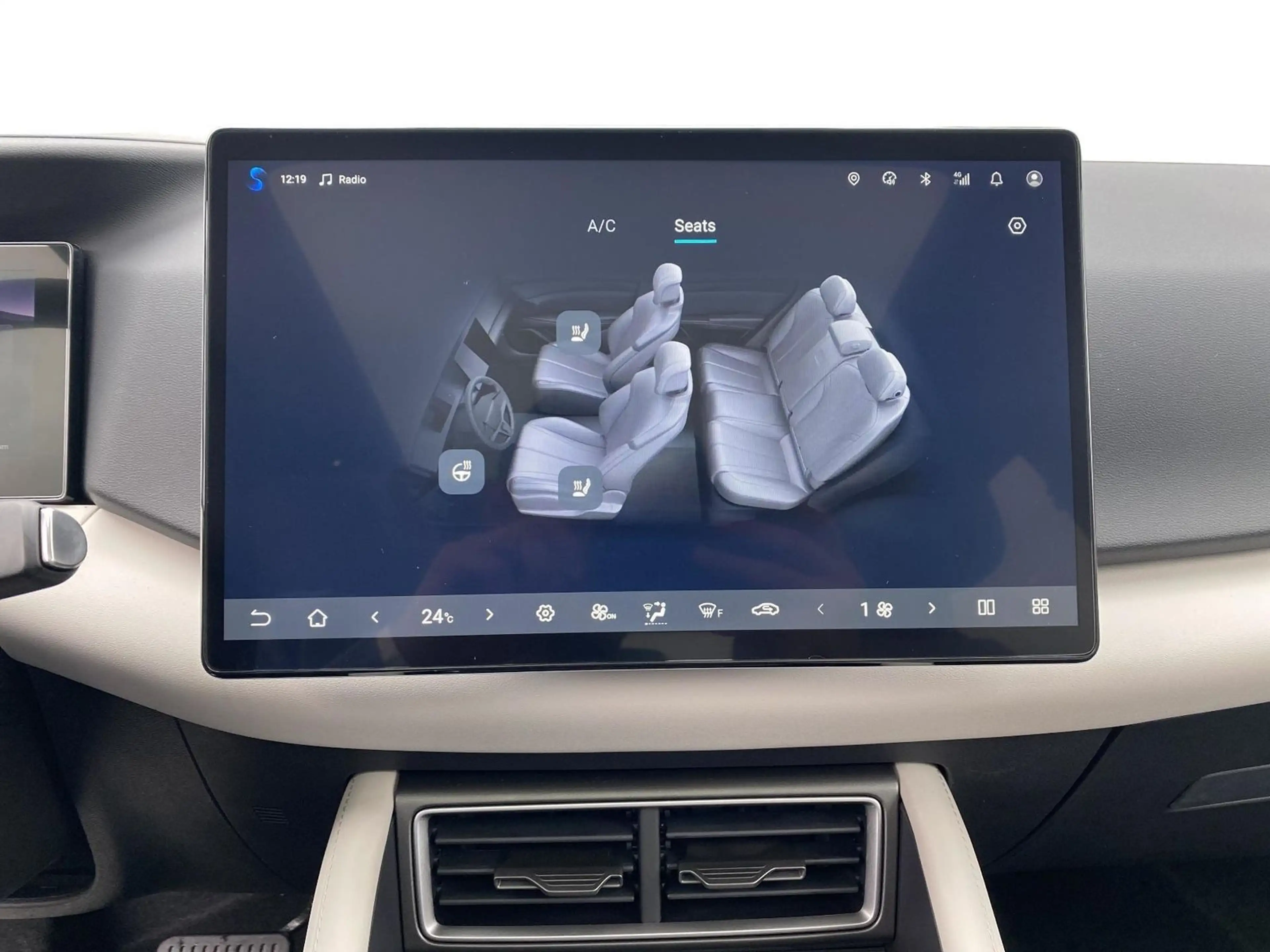 BYD Atto 2 Comfort 64kWh — photo 15