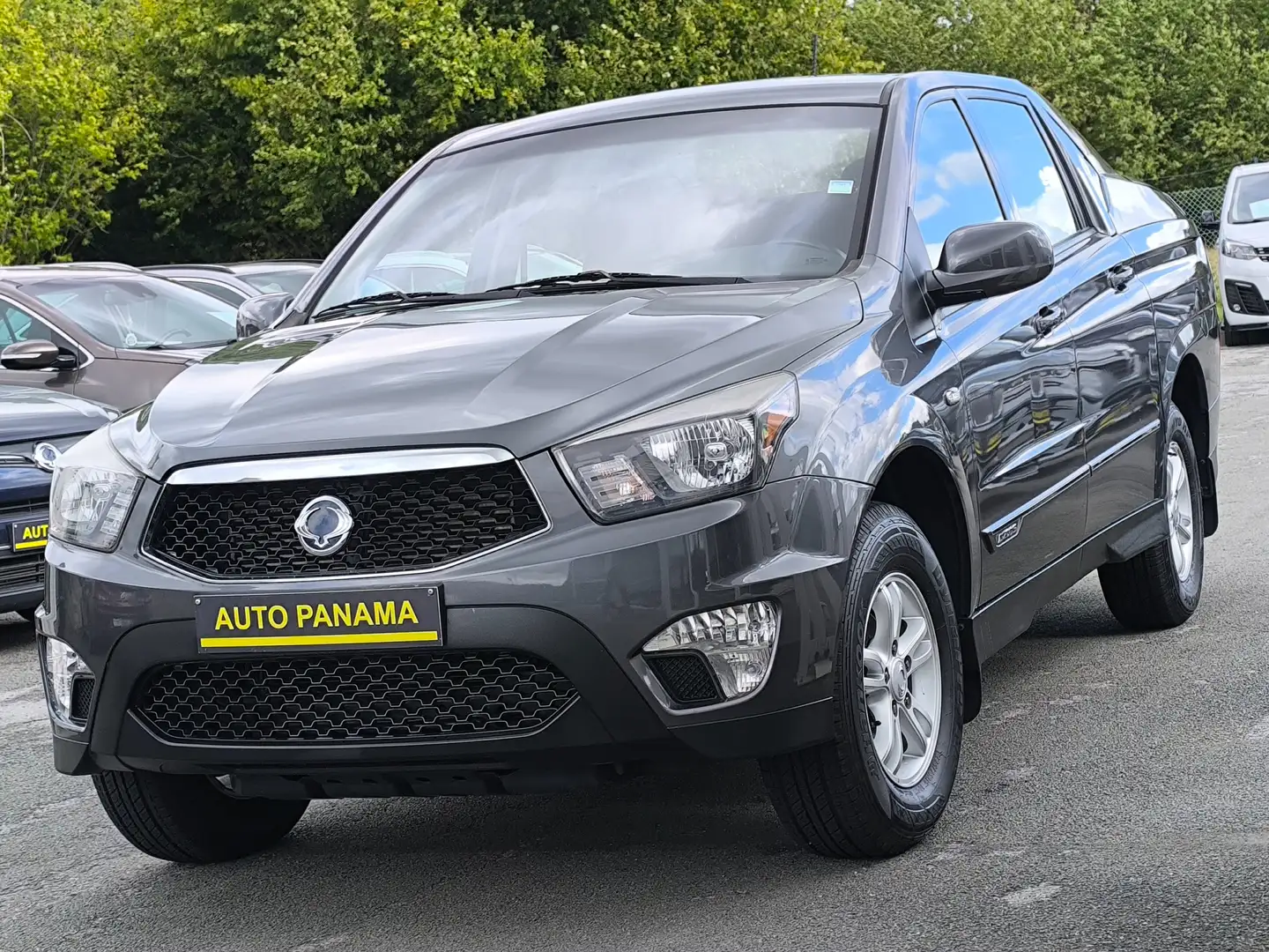 SsangYong Actyon 2.0 TD SPORTS QUARTZ 4WD BOITE AUTOMATIQUE COVER Grijs - 1