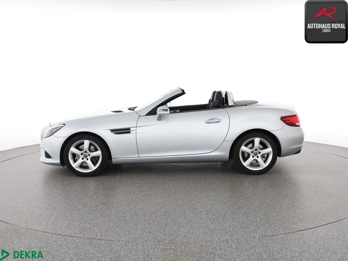 Mercedes-Benz SLC 300 SLC 300 1.HAND,COMAND,KEYLESS,DISTRONIC,KAMERA Silber - 2