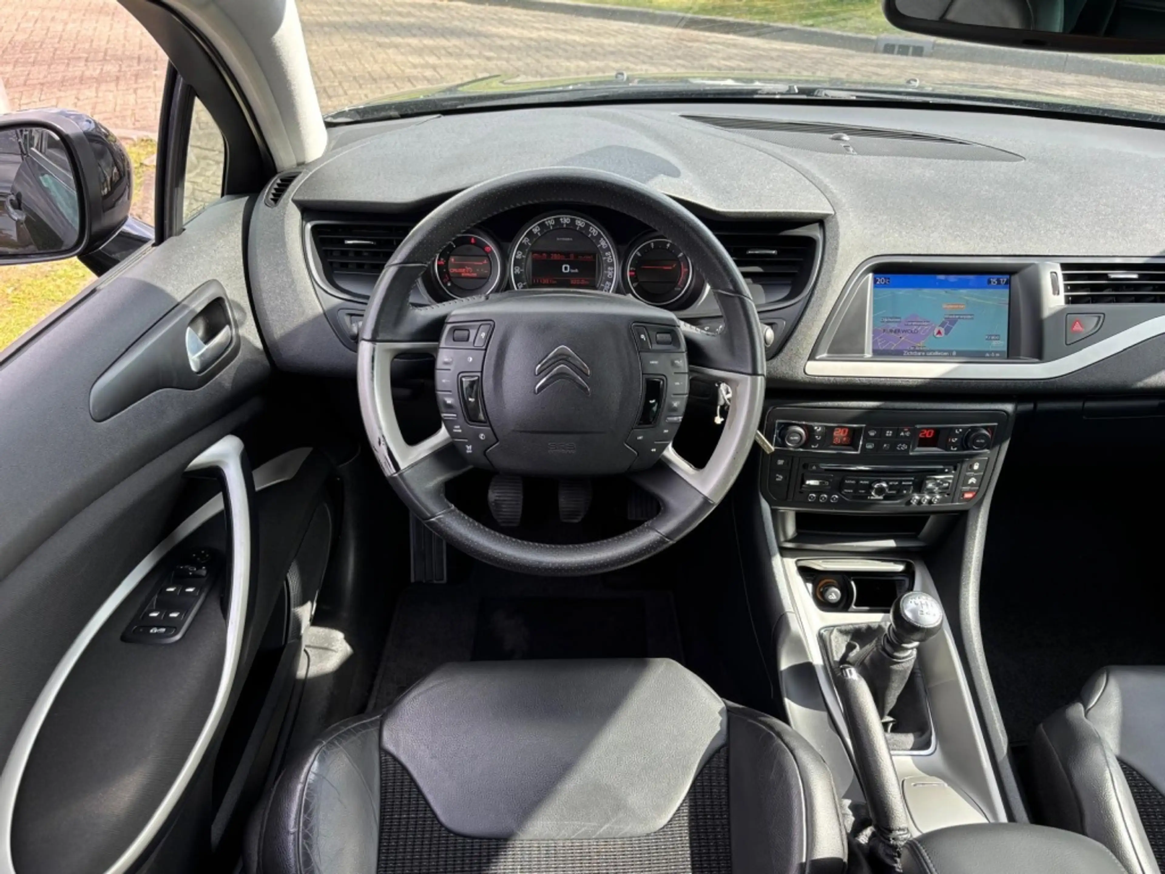 Citroen C5 Tourer 1.6 Benzine 2013 Zwart 111.000 KM — photo 11