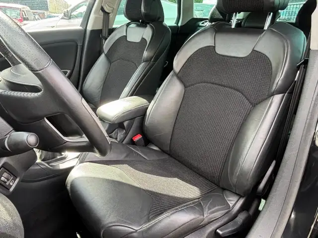 Citroen C5 view 9
