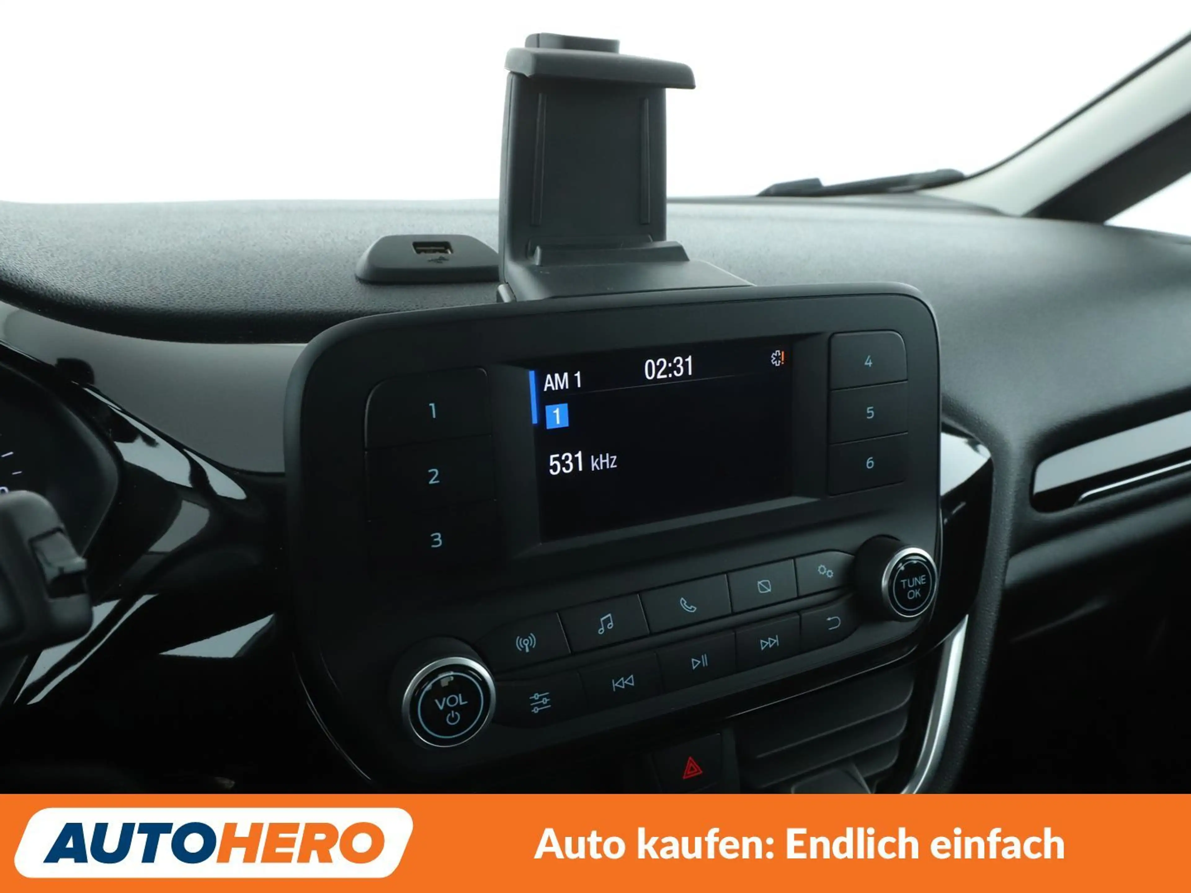 Ford Fiesta 1.1 Trend*LIM*PDC*SHZ*SPUR*KLIMA* — photo 21