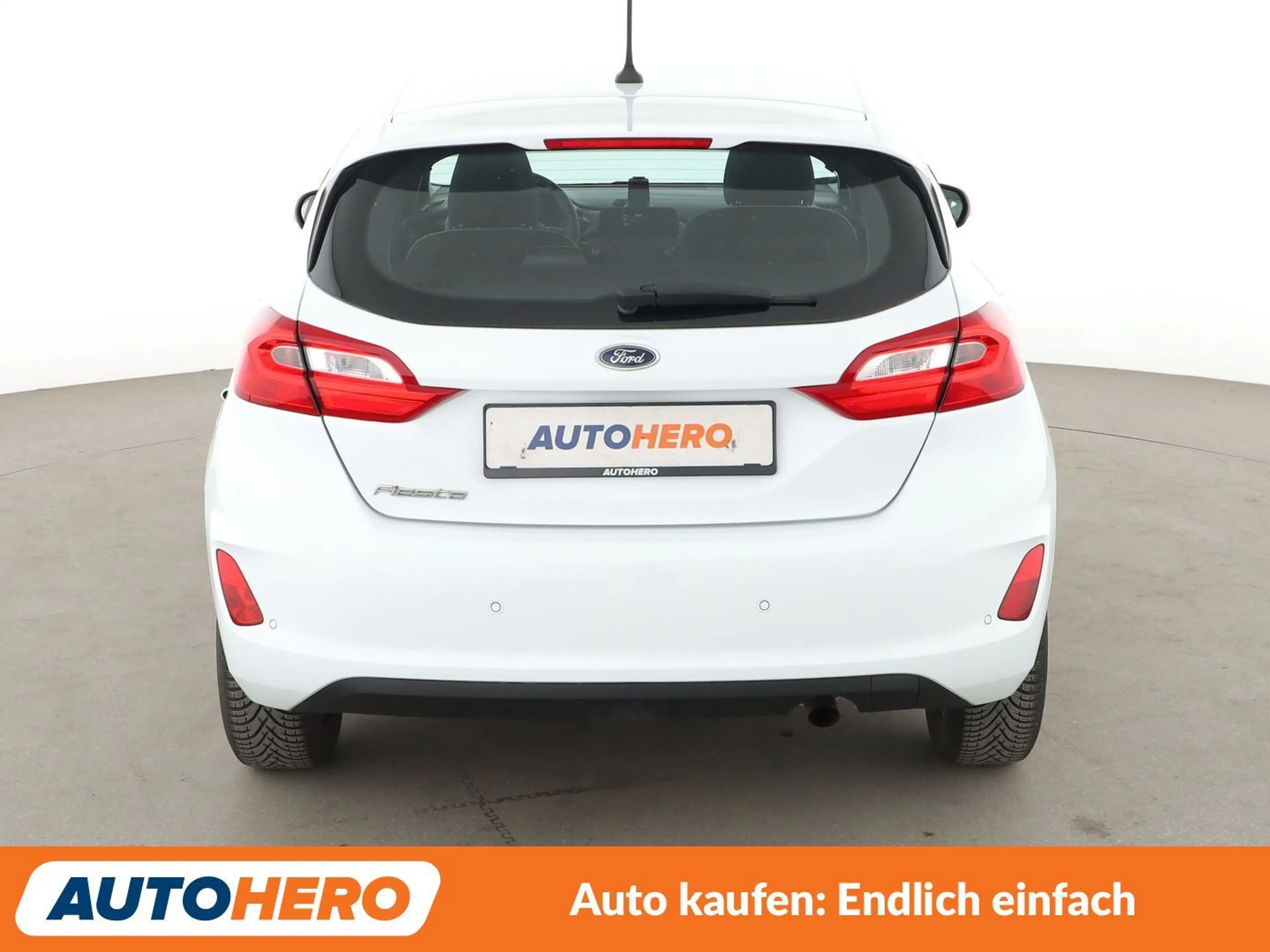 Ford Fiesta 1.1 Trend*LIM*PDC*SHZ*SPUR*KLIMA* — photo 5