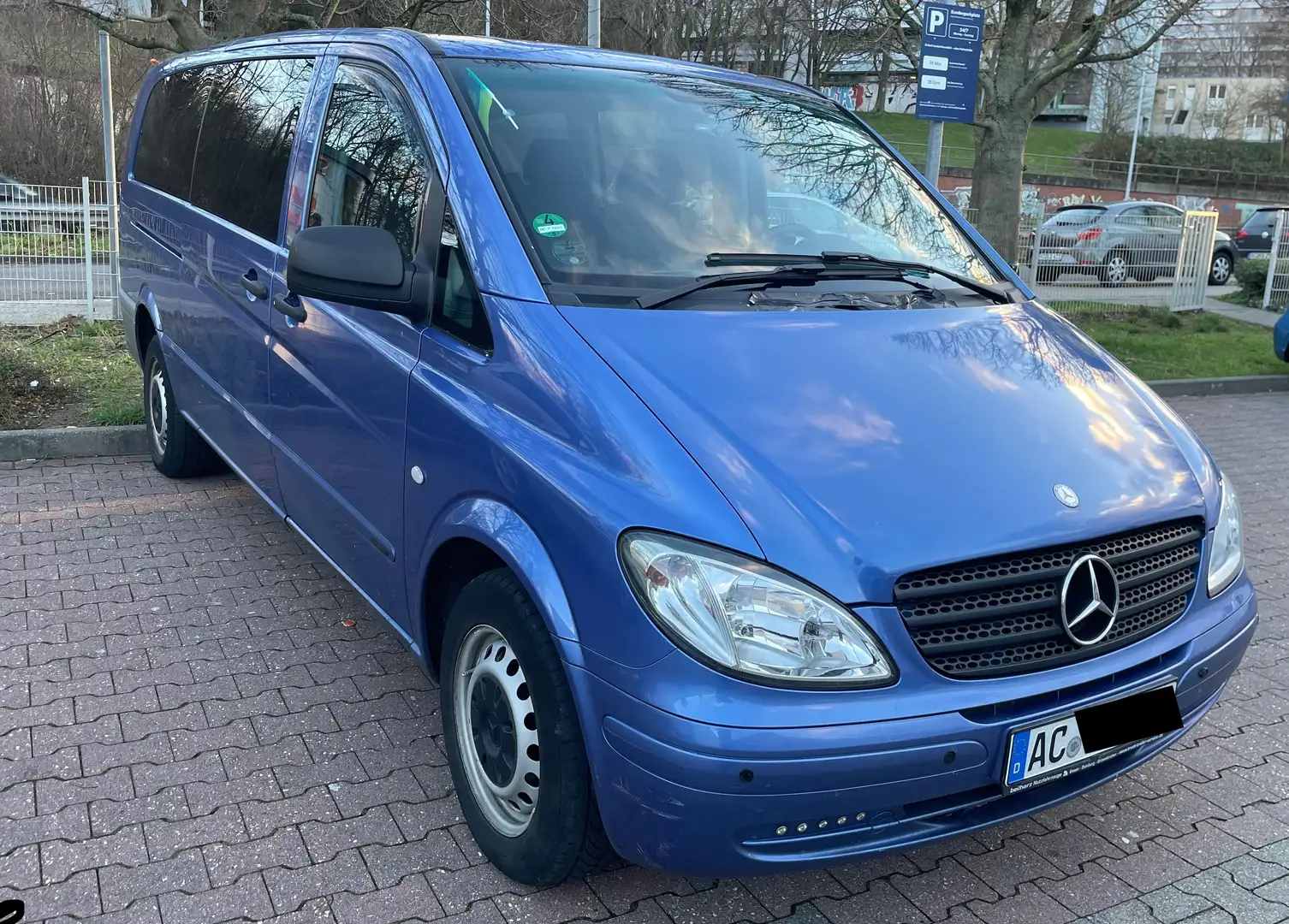 Mercedes-Benz Vito Vito 111 CDI Extralang DPF Aut. Mixto Modrá - 1