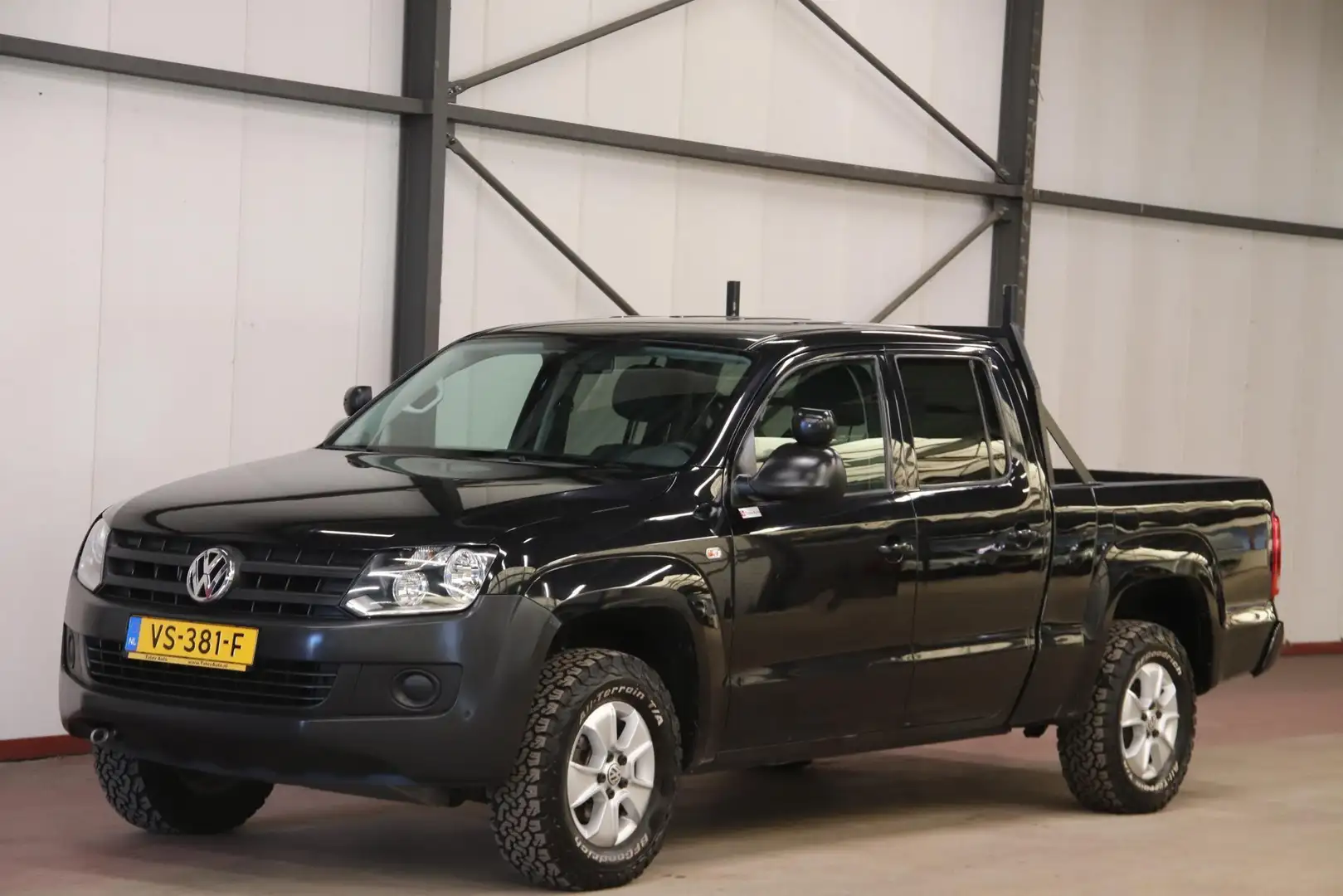 Volkswagen Amarok 2.0 TDI Dubbel Cabine 4X4 3000 KG TREKVERMOGEN Zwart - 1