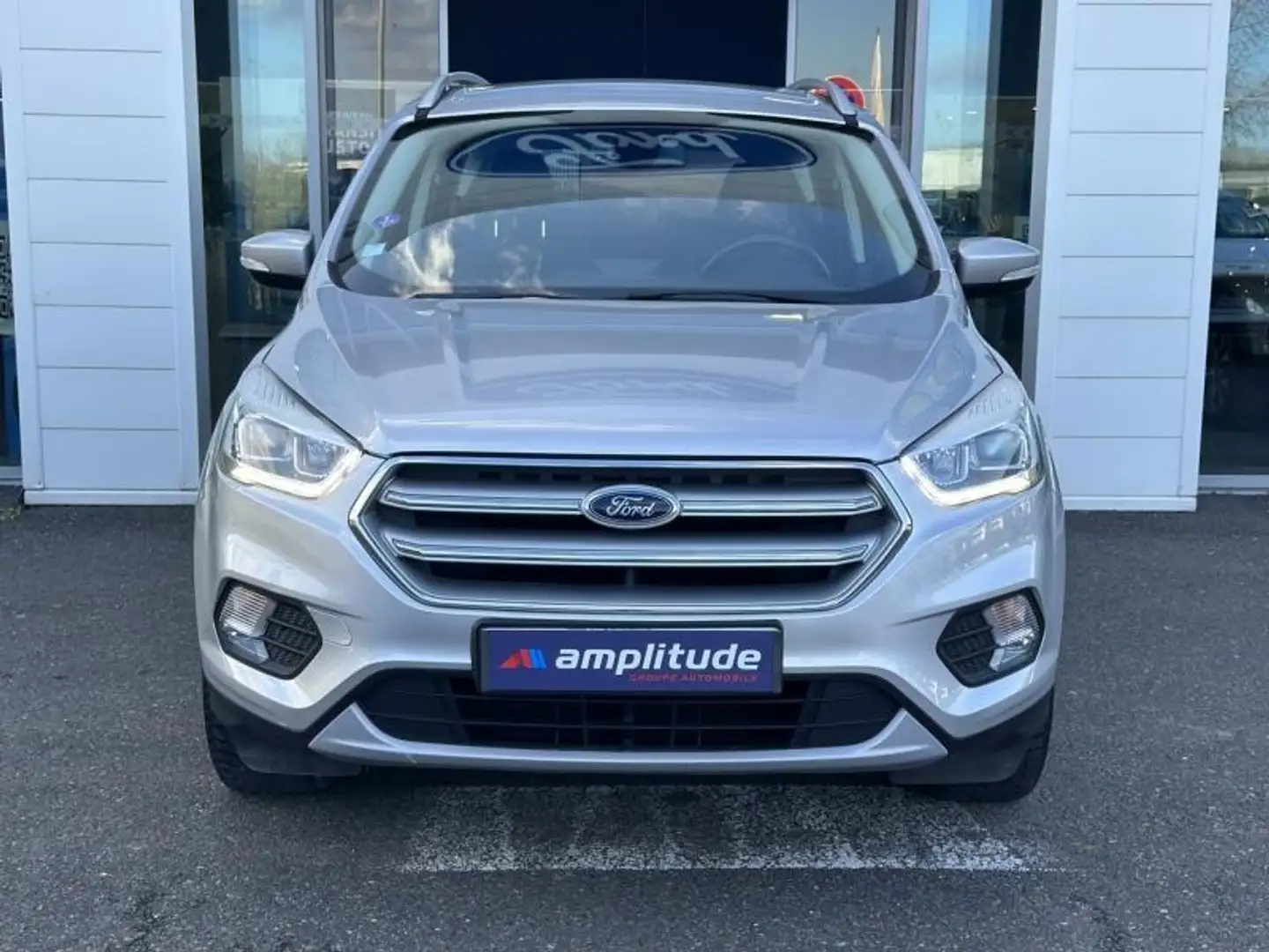 Ford Kuga 1.5 Flexifuel-E85 150ch Stop\u0026Start Titanium 4x2 Euro6.2 Grau - 2