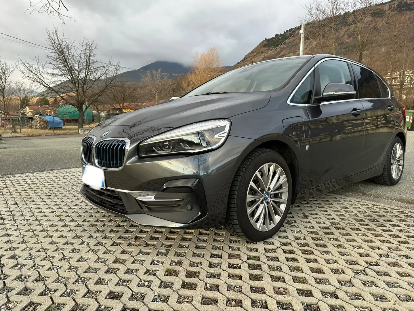 BMW 225 225xe Active Tourer Luxury auto my17 PELLE-NAVI - 1