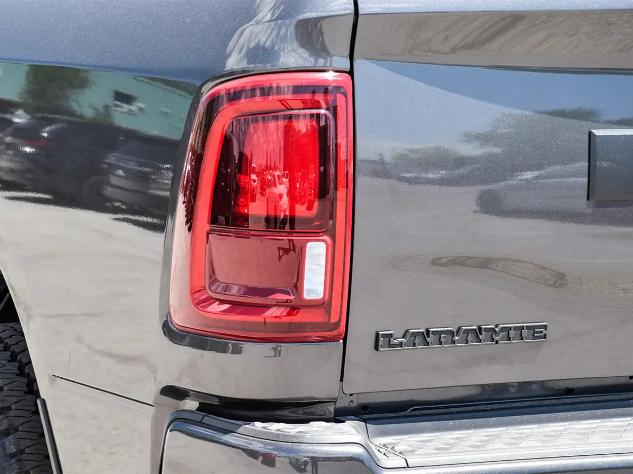 RAM 2500 снимка RAM 2500