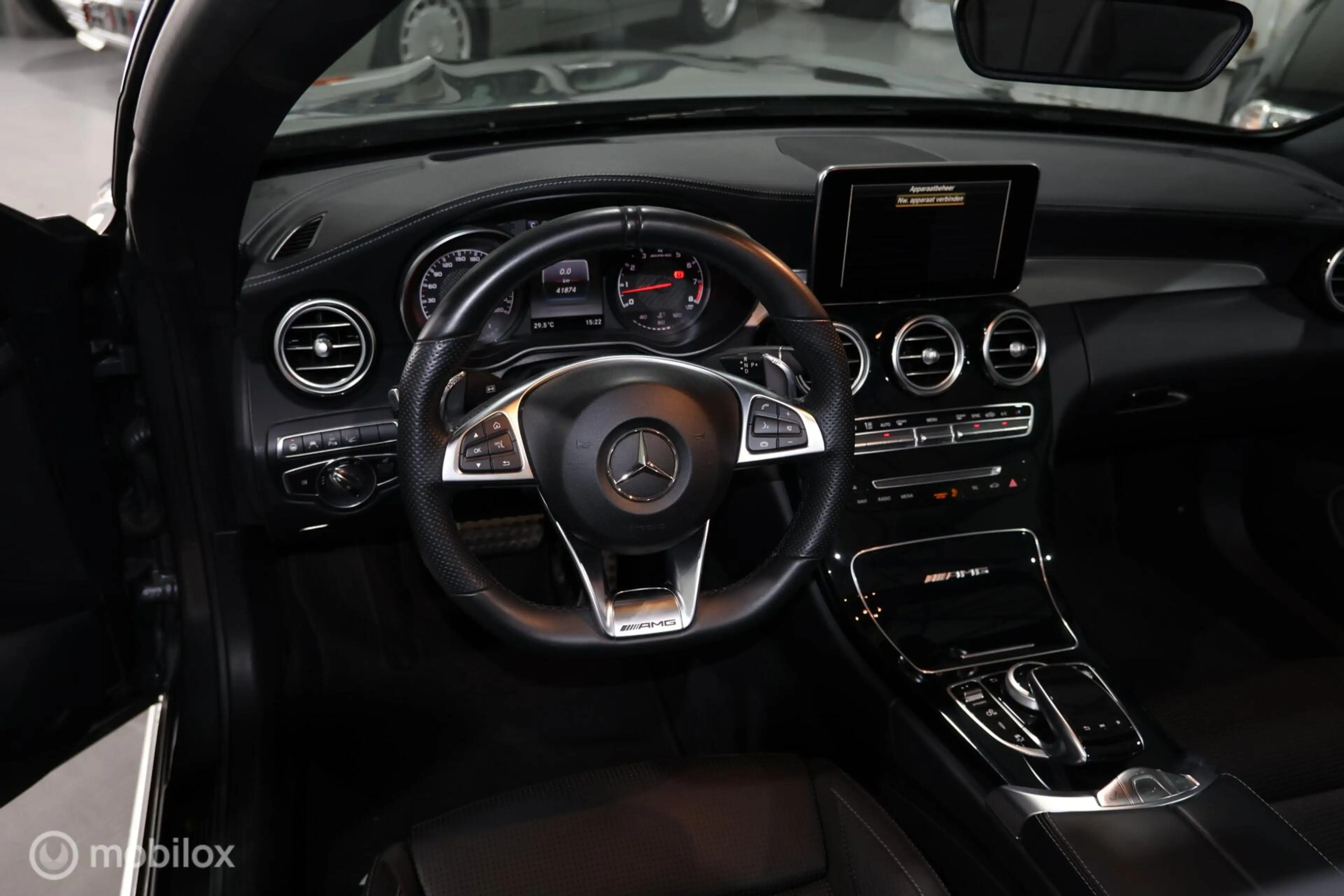 Mercedes-Benz C 63 AMG Cabrio — photo 15