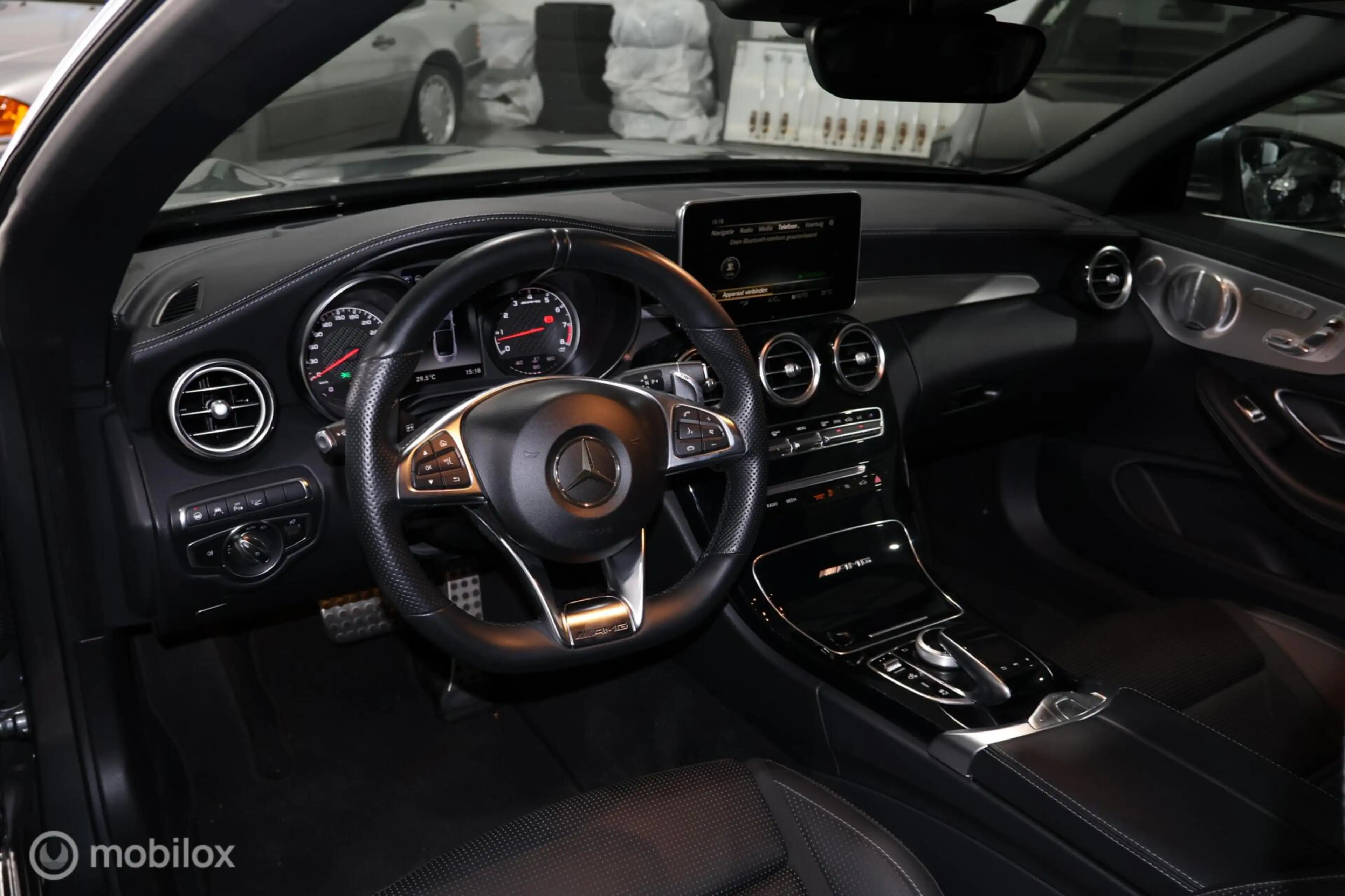 Mercedes-Benz C 63 AMG Cabrio — photo 13