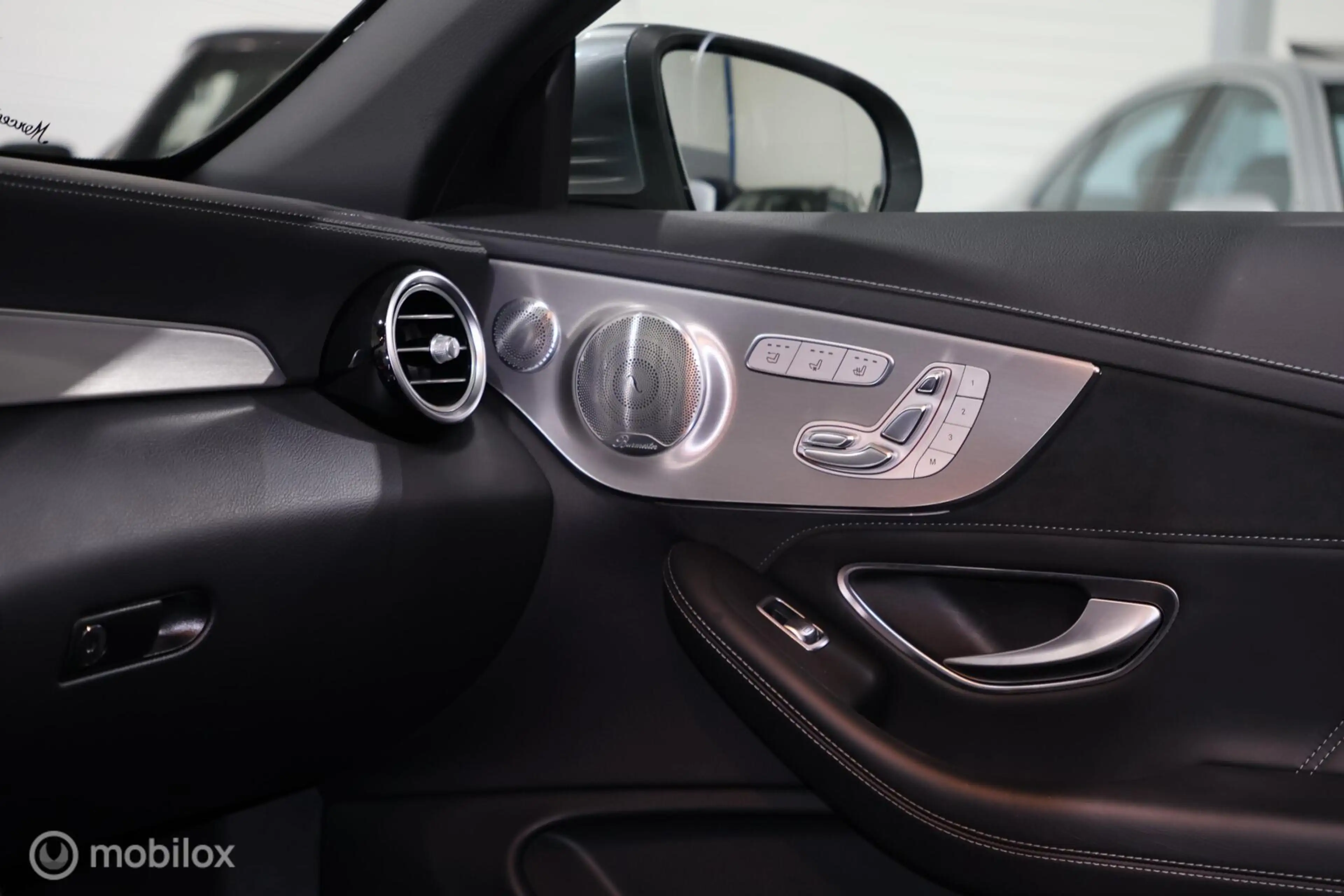 Mercedes-Benz C 63 AMG Cabrio — photo 14