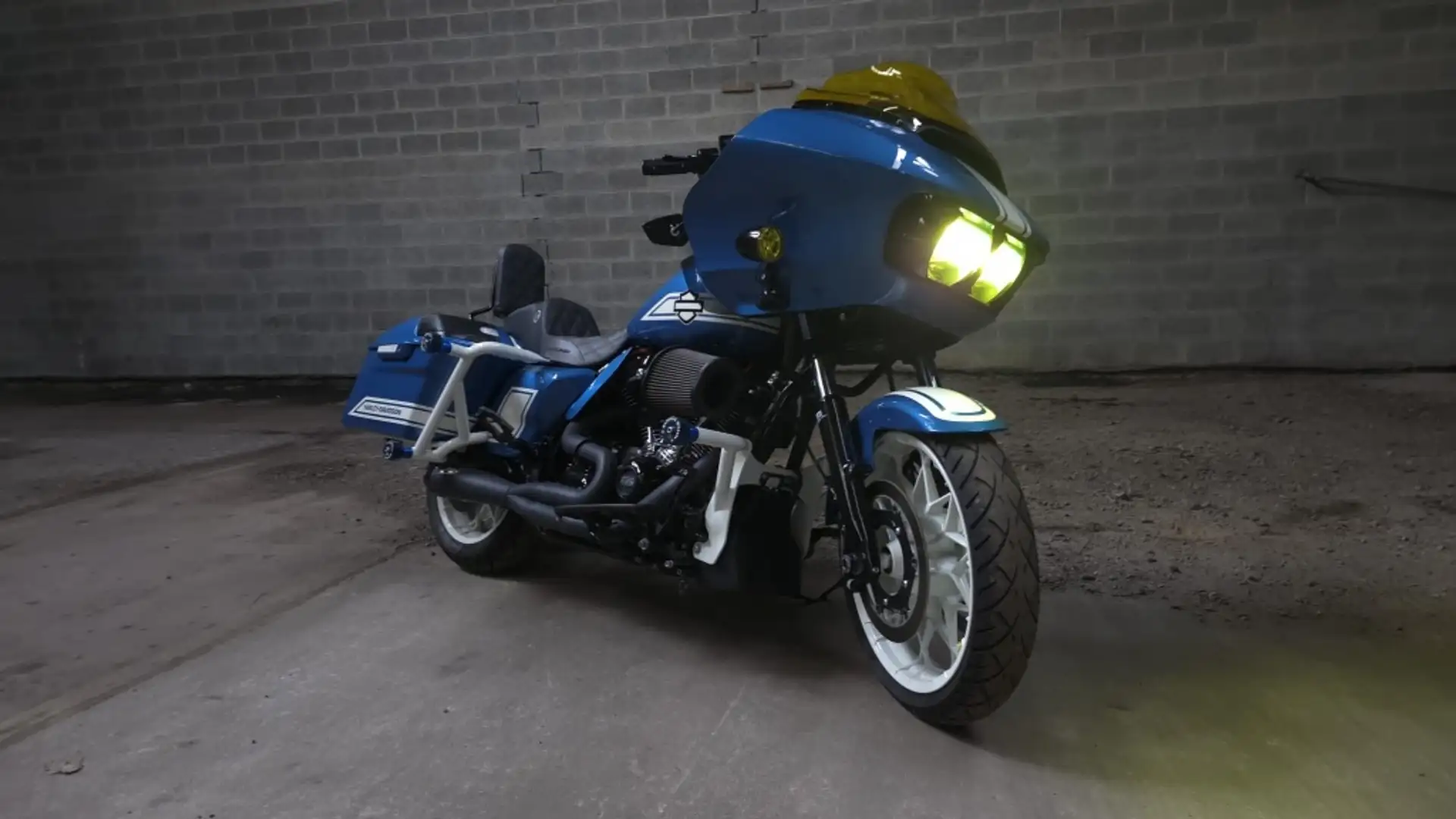 Harley-Davidson Road Glide 135CI TOURING Albastru - 1