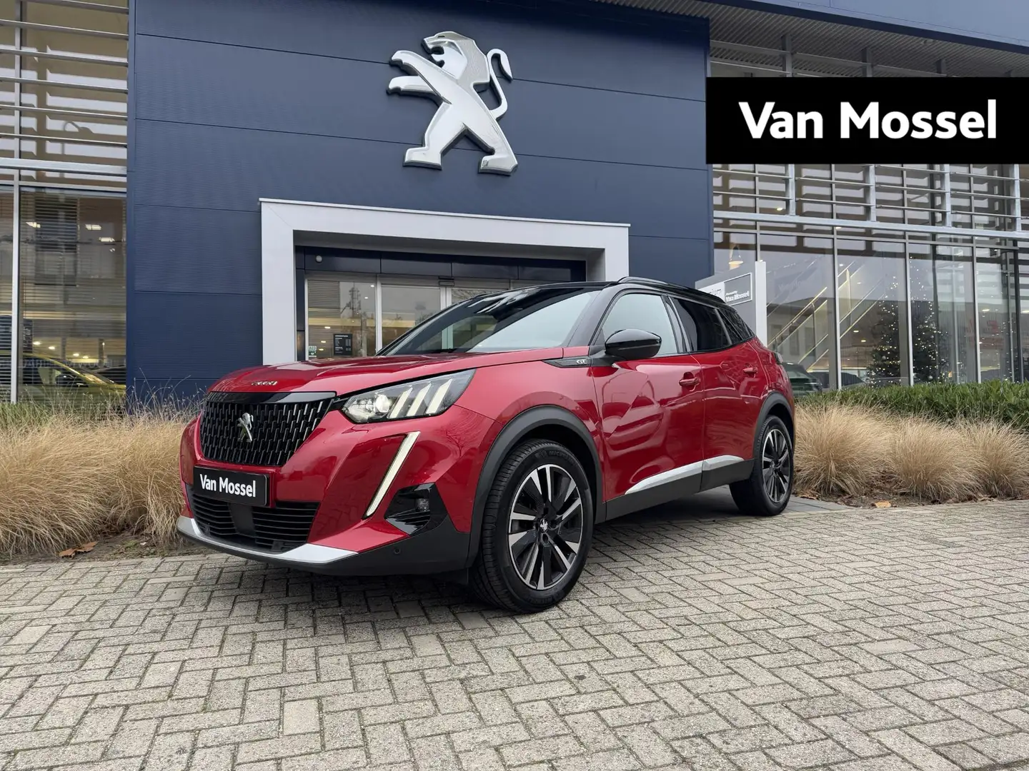 Peugeot 2008 PureTech 130 GT Pack | Panorama dak | Alcantara | Rood - 1