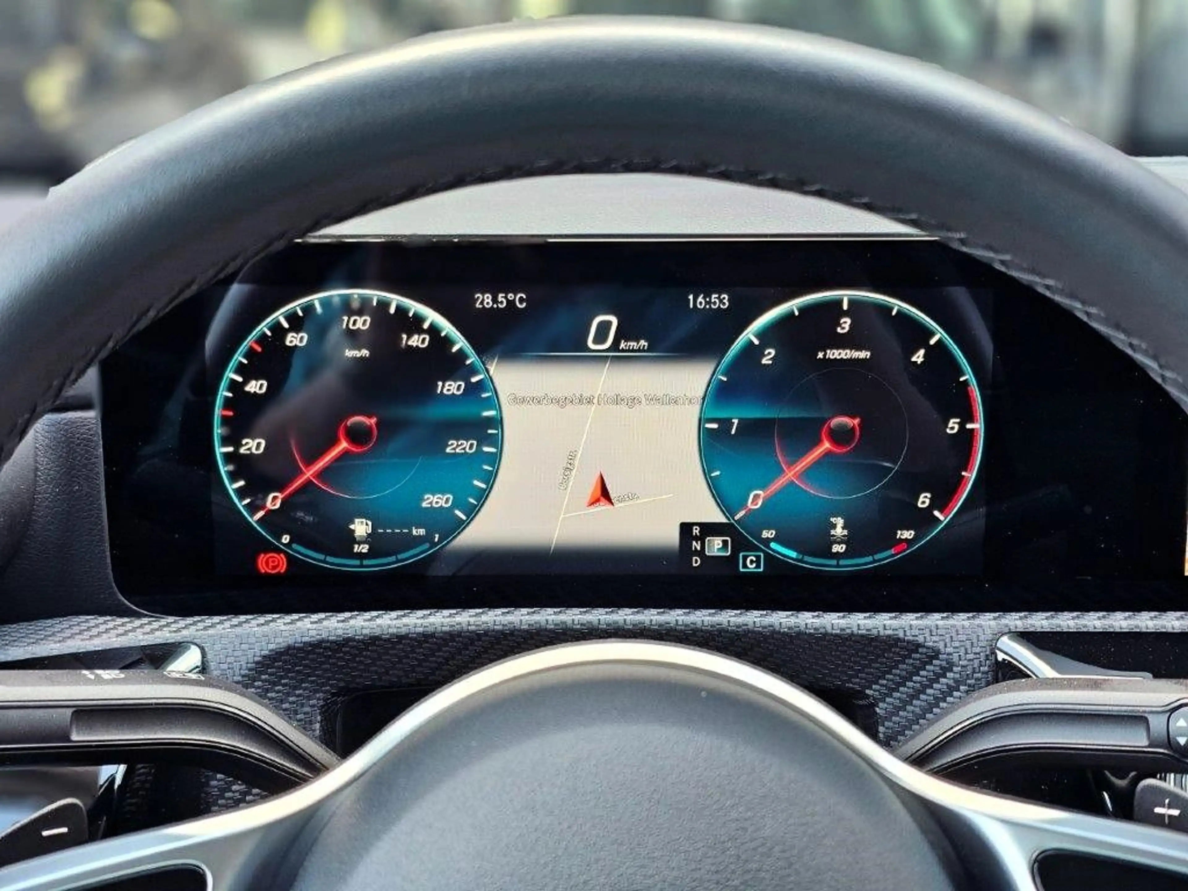 Mercedes-Benz A 180 d 7G-DCT — photo 13