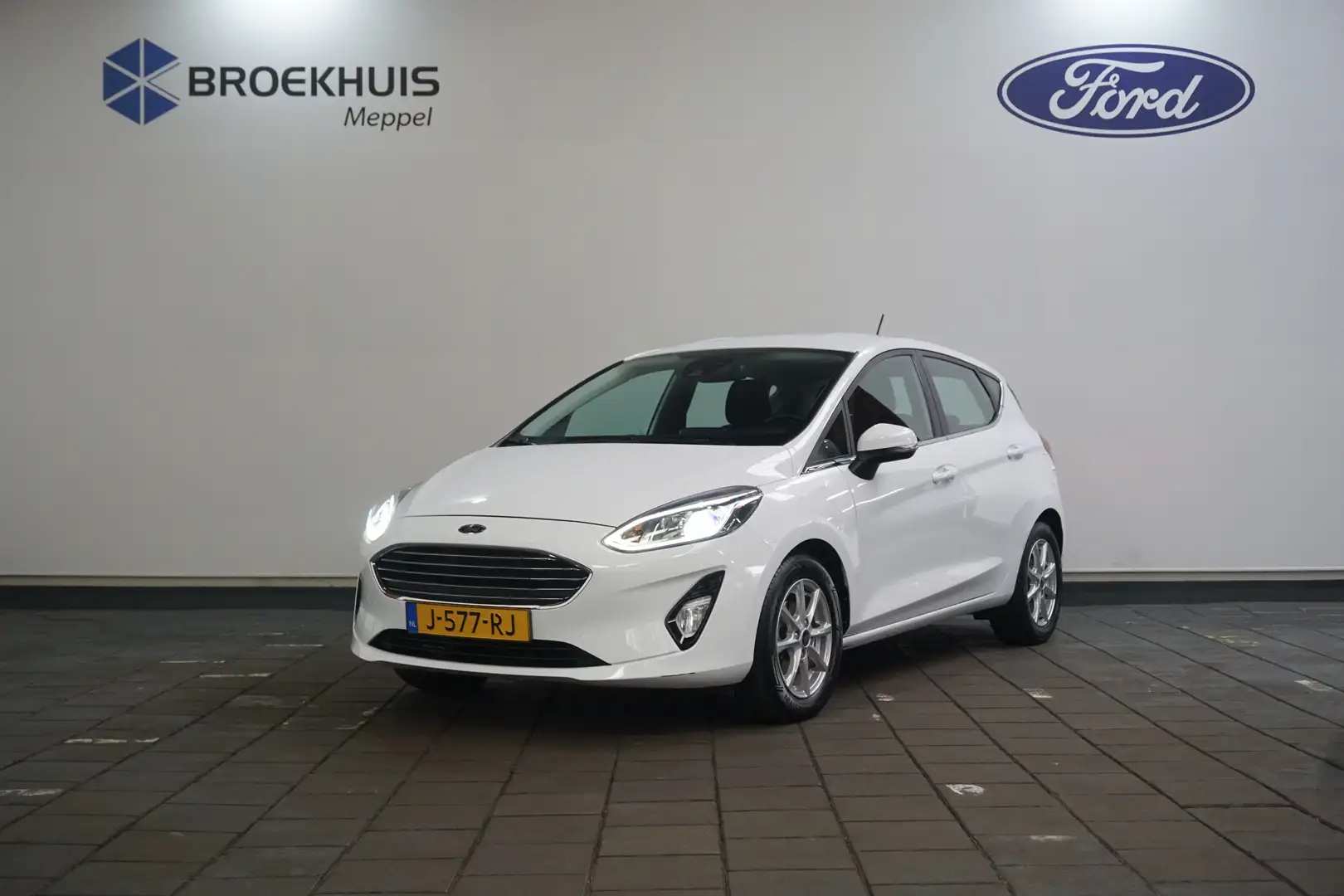 Ford Fiesta 1.0 EcoBoost Titanium | Apple Carplay/Android Auto Wit - 2