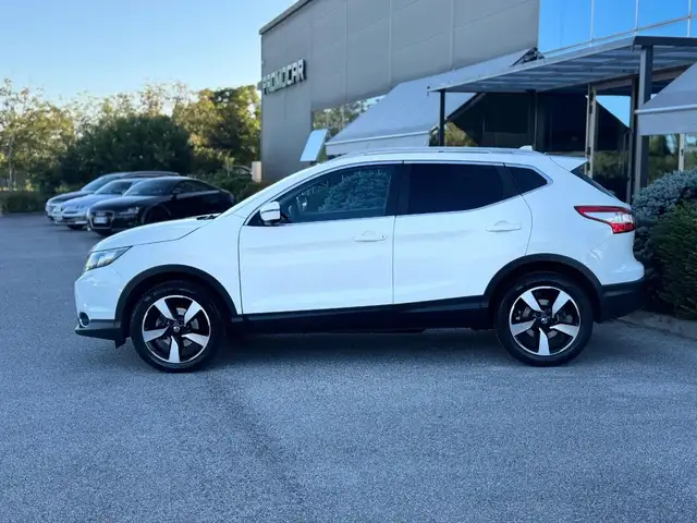 Nissan Qashqai view 26