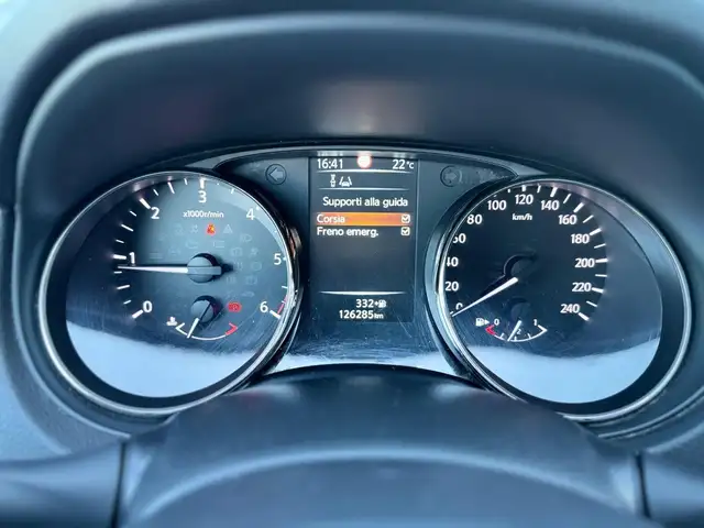 Nissan Qashqai view 24