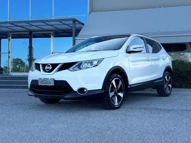 Nissan Qashqai view 18