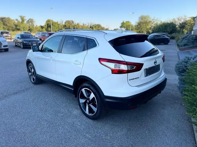 Nissan Qashqai view 4