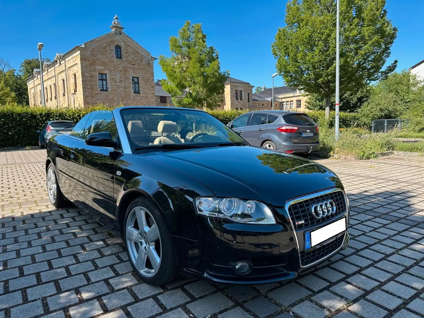 Audi A4 Cabriolet 1.8 T **2. Hand + 43Tkm + Leder ** Schwarz - 1